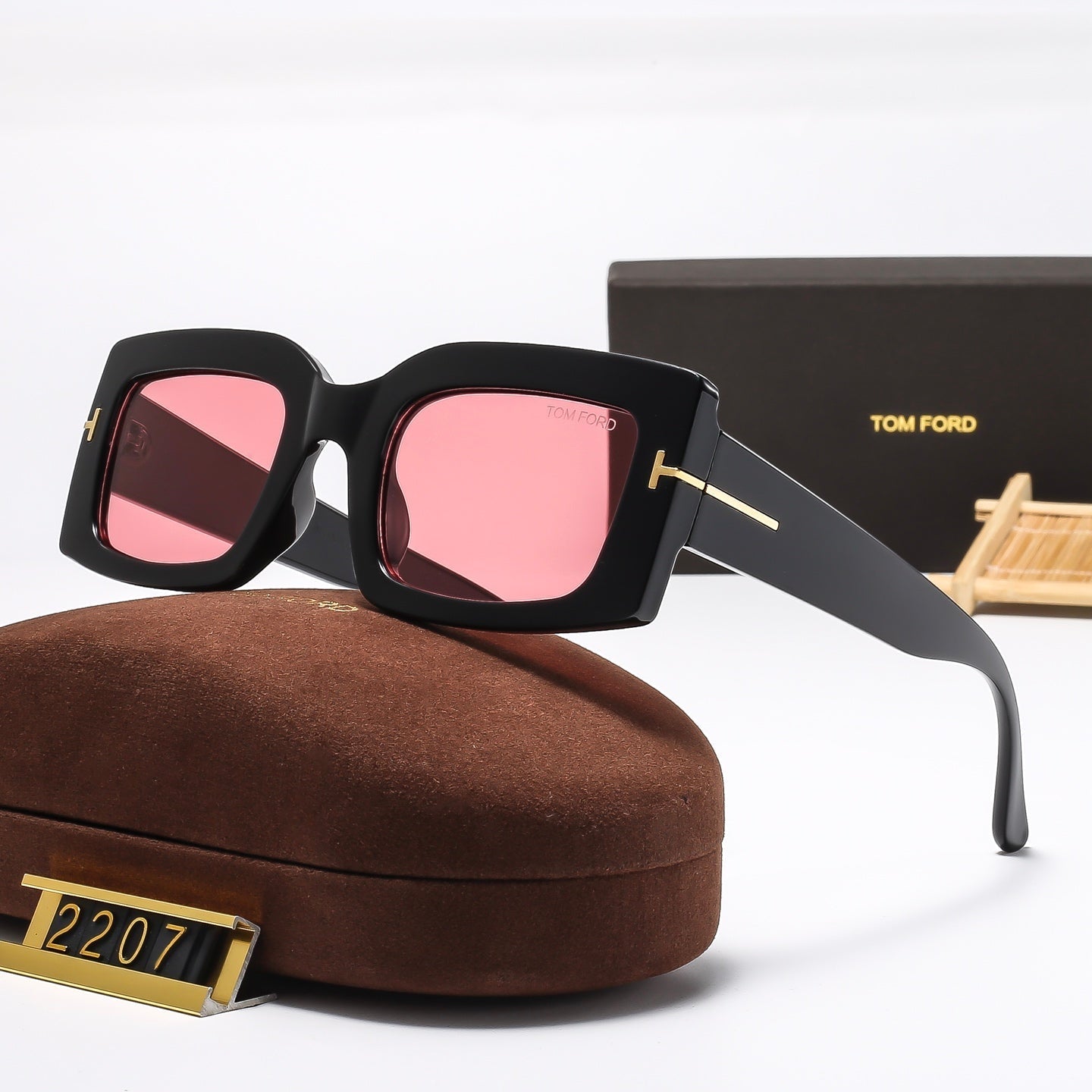 TOM FORD Fashion Square sunglasses 2207